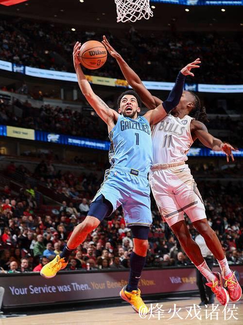 小皮蓬狂砍30+10灰熊力克公牛 开拓者险胜火箭 小皮蓬狂砍30+10灰熊力克公牛 开拓者险胜火箭