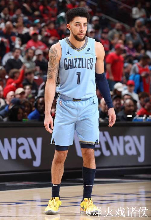 小皮蓬狂砍30+10灰熊力克公牛 开拓者险胜火箭 小皮蓬狂砍30+10灰熊力克公牛 开拓者险胜火箭