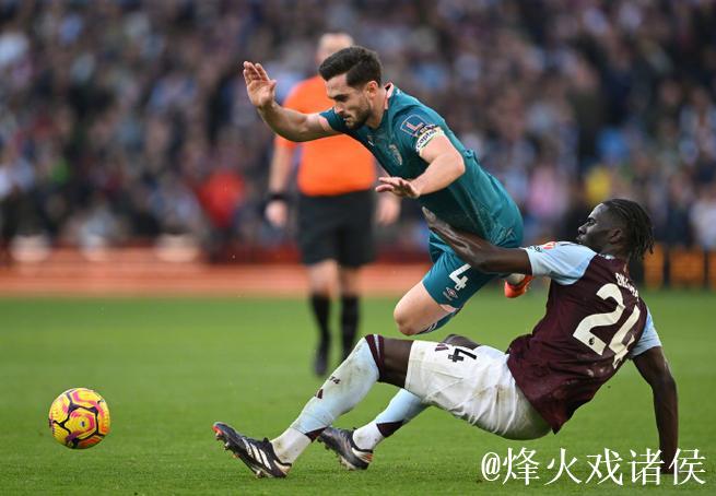 英超-费尔南德斯任意球建功卡塞米罗立功 曼联4-4战平伯恩茅斯 英超-费尔南德斯任意球建功卡塞米罗立功 曼联4-4战平伯恩茅斯